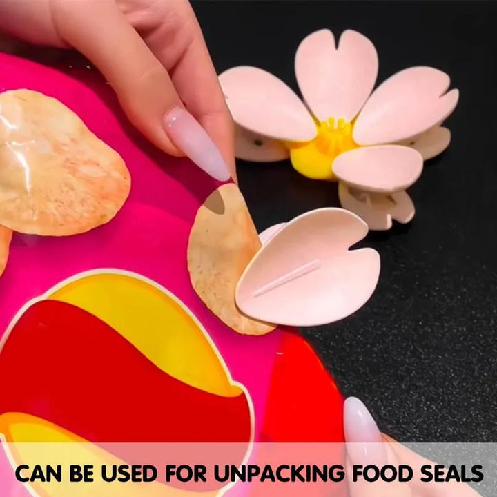 2-in-1 Sakura Food Bag Clip & Fridge Magnets